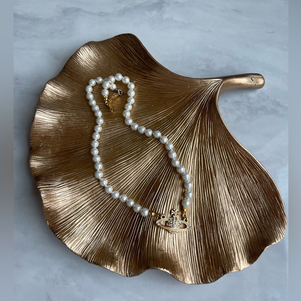 Vivienne Westwood pearl necklace